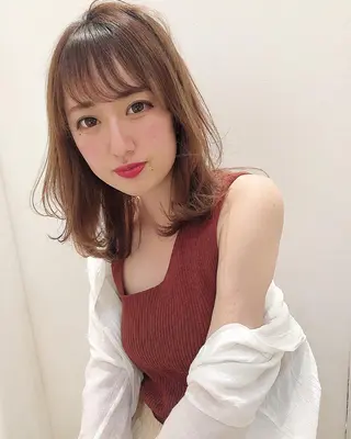 ミディアム カラー 店長/mao/ 前髪/顔周りカットのヘアスタイル