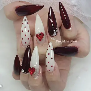 ネイル Pio Mielのネイルデザイン