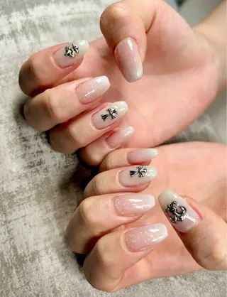 ネイル nailroom HARU.のネイルデザイン