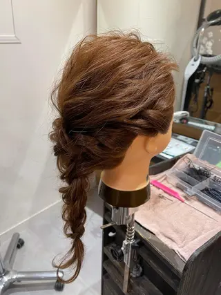 ロング ヘアアレンジ ☁Neolive .Ayana✂️のヘアスタイル