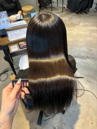 ロング 日比野 紅杏のヘアスタイル