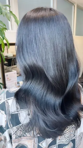 セミロング 美髪矯正/髪質改善/ 艶髪🤍伊藤梨紗のヘアスタイル