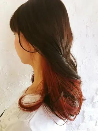 ミディアム カラー 伊藤 優希のヘアスタイル