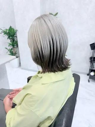 ミディアム カラー 🌈派手髪ハイトーン 🌈鈴木亮太🌈のヘアスタイル