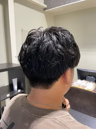 ショート パーマ メンズ 加藤 舜稀のヘアスタイル