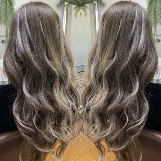 ロング eye エクステ専門店Rのヘアスタイル