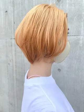 ショート カラー ヘアアレンジ yuka .のヘアスタイル