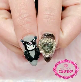 ネイル CROWN プライベートサロンのネイルデザイン