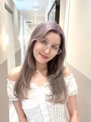 ミディアム 〜lynn〜Moana by HEADLIGHT 武蔵小杉2号店所属・lynn Moana moyuのヘアスタイル