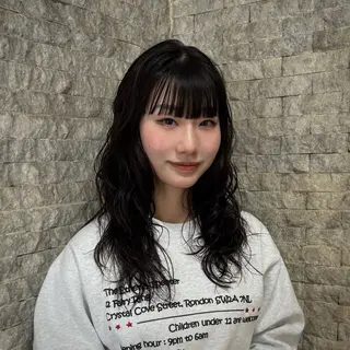 セミロング INORI|レイヤー |ハッシュカットのヘアスタイル