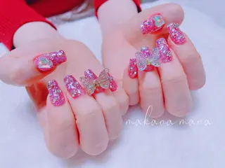 ネイル Makana Mana所属・Makana Manaのネイルデザイン