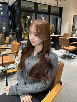 ロング カラー 韓国レイヤーカット 透明感カラー冨田那樹のヘアスタイル