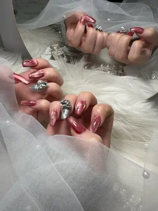 ネイル MADIA YUKIHOのネイルデザイン