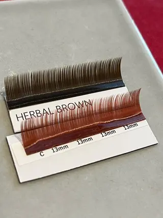 マツエク・マツパ nikatto所属・nikatto あかねのマツエク・マツパデザイン