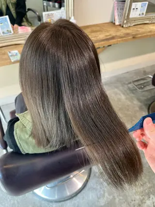 ミディアム カラー フェザーパーマ🌙 毛流れ yuzukiのヘアスタイル