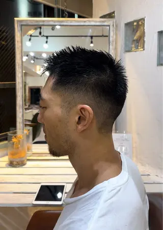 ショート メンズ スパイキー/ ピンパーマ/緑川雄也のヘアスタイル