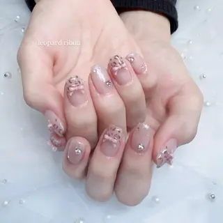 ネイル Tsuki🌙/渋谷 /パラジェルのネイルデザイン