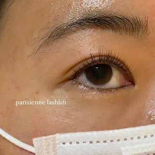 マツエク・マツパ niconail 千歳烏山店所属・niconail 🧣ayu 📍烏山のネイルデザイン