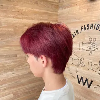 カラー VII所属・市妙 瑠基のヘアスタイル