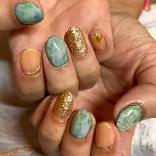 ミディアム ネイル MKY salonのネイルデザイン