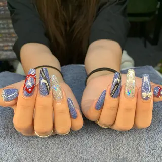 ネイル MHR nailのネイルデザイン