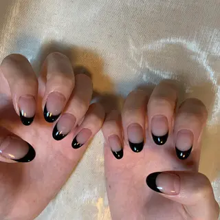 ネイル repos~ルポ~所属・里見 麗のネイルデザイン