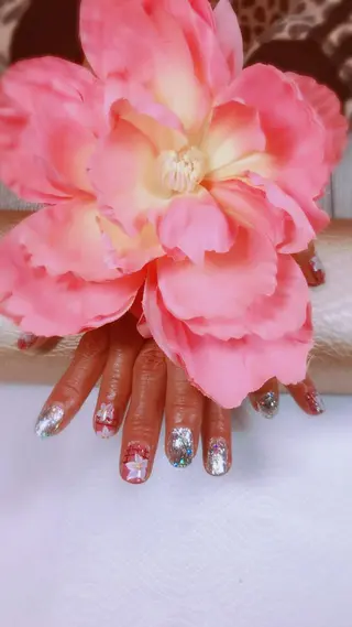 ネイル 佐藤 澄江のネイルデザイン