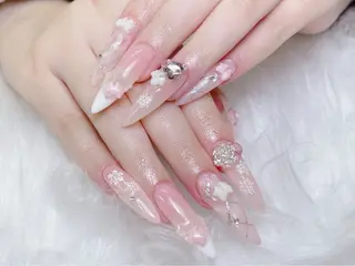 ネイル lucky nail 歌舞伎町のネイルデザイン