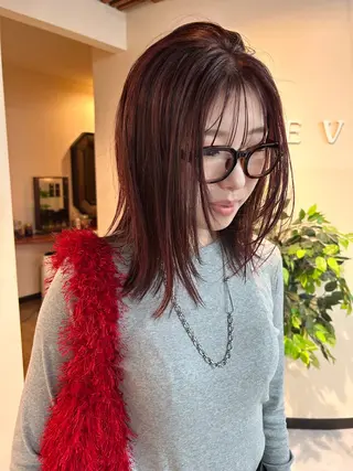 ミディアム 透明感/レイヤー/ 武士るな🌿‬のヘアスタイル