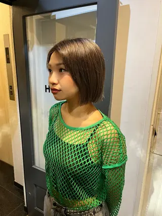 ミディアム カラー HOMIE TOKYO所属・sora / 渋谷 / ハイトーンのヘアスタイル