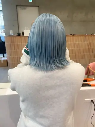 ショート カラー ヘアアレンジ ミニボブ/ブリーチ 🌈MISATOのヘアスタイル