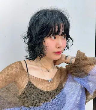 ショート カラー パーマ ヘアアレンジ ボブ/透明感ベージュ 🫧クルミ🌟のヘアスタイル