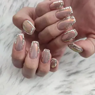 ネイル RUNWAY 　　の眉毛・アイブロウイメージ