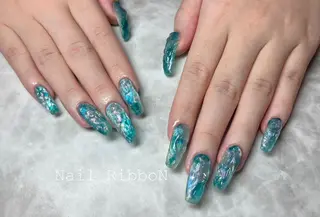 ネイル ネイルリボン 伊藤のネイルデザイン