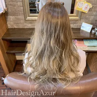 ロング カラー HairDesign Azurのヘアスタイル