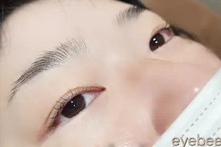 マツエク・マツパ eyebee所属・お のの眉毛・アイブロウイメージ