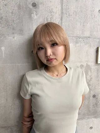 セミロング カラー ヘアアレンジ 複雑履歴修正/ ハイトーン職人/拓真のヘアスタイル