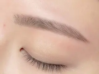 アイブロウ 齊藤 瑞季のマツエク・マツパデザイン