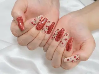 ネイル 瓜坂 実桜のネイルデザイン