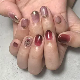 ネイル atelier FIORITURA所属・FIORITURA aiのネイルデザイン