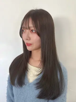 ロング ロアヘアーコーディネート所属・ナチュラルヘア /透明感/長井遥陽のヘアスタイル