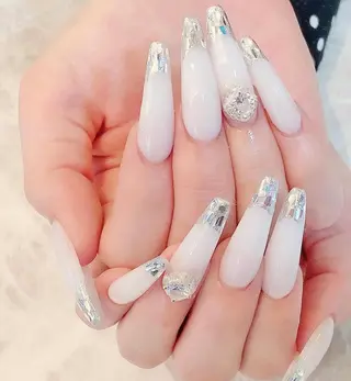 ネイル VIVIAN リサのネイルデザイン