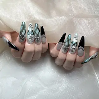 ネイル L.Nail所属・L.nail 【エル.ネイル】のネイルデザイン