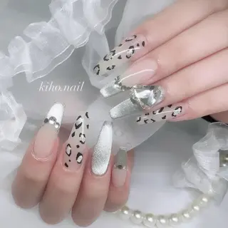 ネイル KIHO 【深夜ネイル】のネイルデザイン