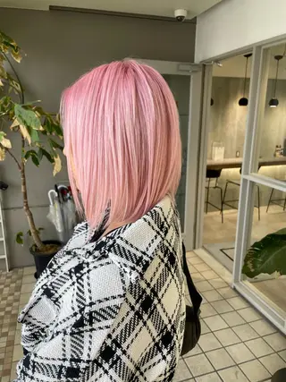 ショート カラー Lull (シェアサロンReco VIProom)所属・Lull1人美容室 バレイヤージュのヘアスタイル