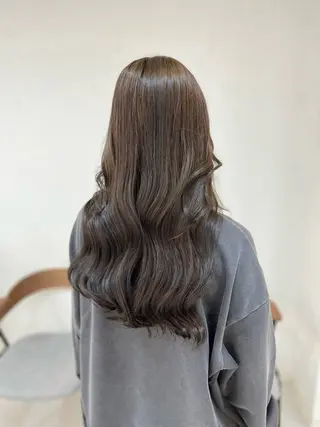 カラー Lamp 柏 山口 か乃 ブリーチカラーのヘアスタイル