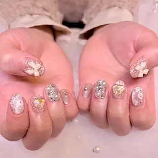 ネイル nail salon e'mu💐のネイルデザイン