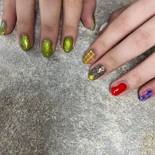 ネイル Amber21.所属・Nagahama Akariのネイルデザイン