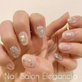 ネイル Elegancia. Hiromiのネイルデザイン