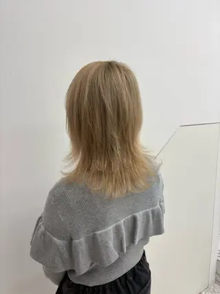 ショート Haruna/河原町 ハイトーン🤍のヘアスタイル